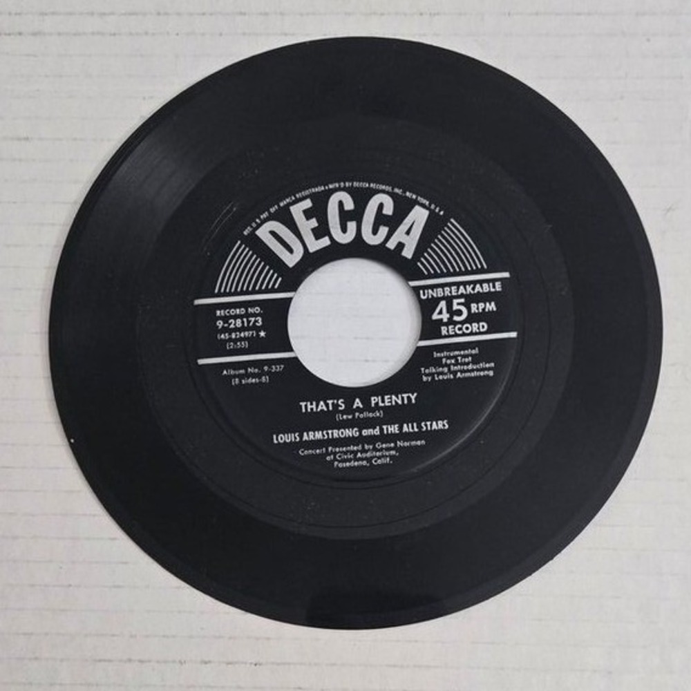 Vintage Louis Armstrong All Stars Honeysuckle Rose 45 RPM Record Decca 9-28173 - Picture 4 of 6